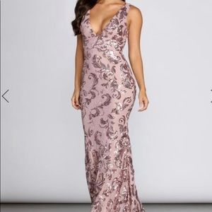NEW prom dress